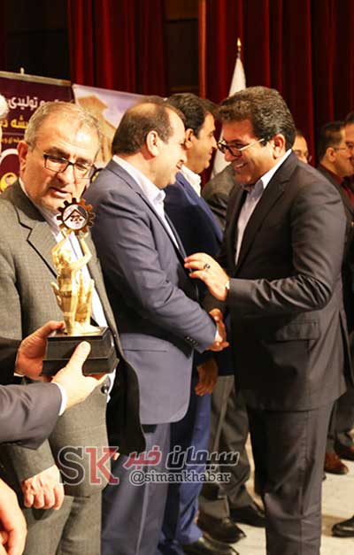 سیمان لامرد واحد نمونه صنعتی استان فارس شد.